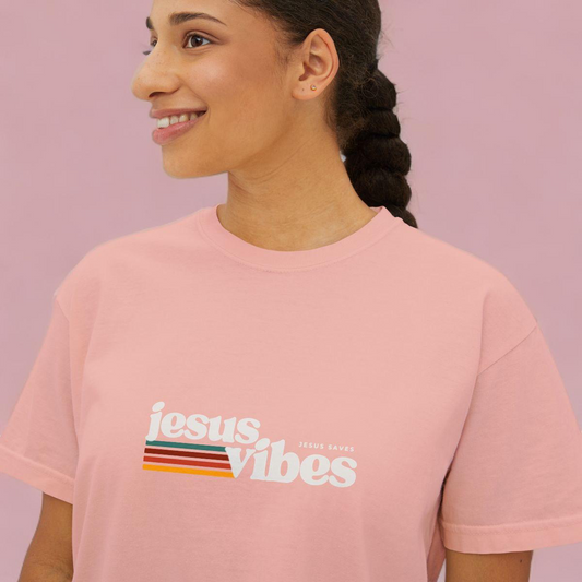 JESUS VIBES - BOXY TEE