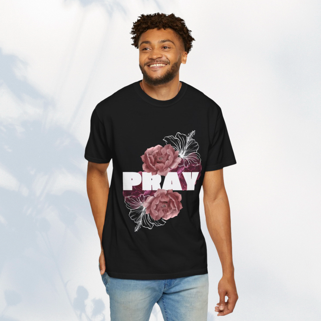 PRAY - TEE